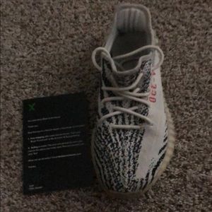 Yeezy 350 v2 zebra